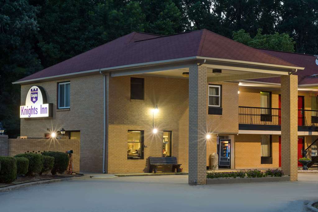 Knights Inn Elizabethtown in Elizabethtown, United States