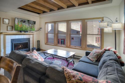 2 2 Ferringway 16 in Durango, United States