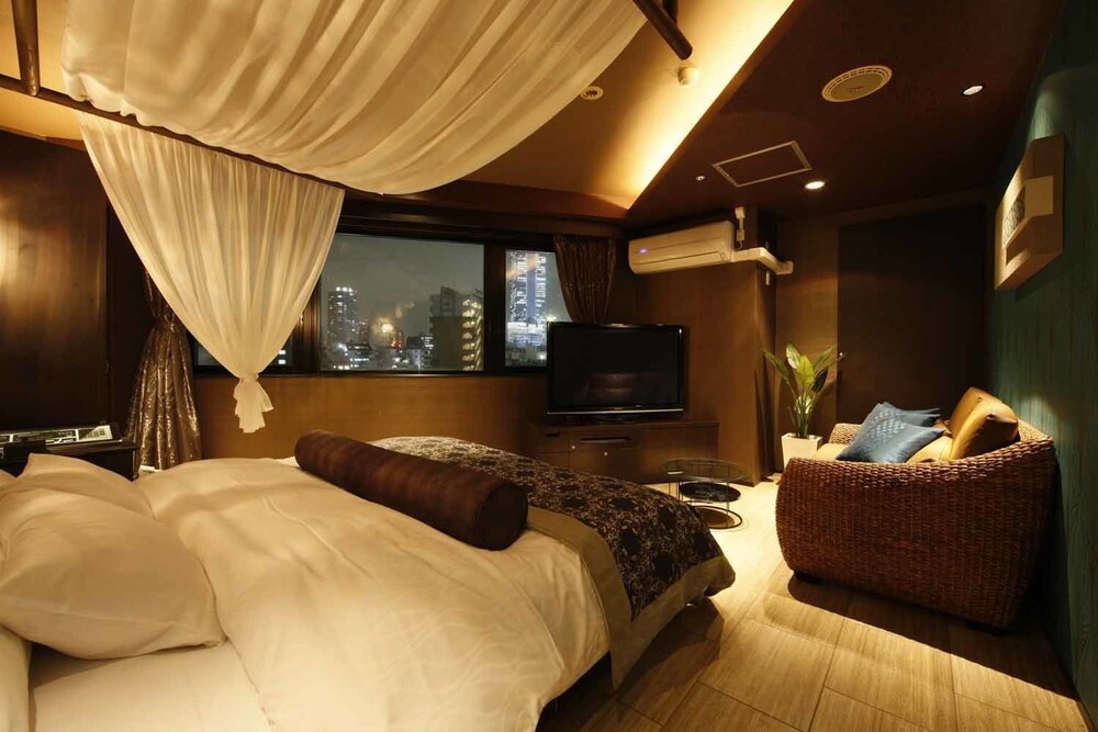 Hotel Varkin - carbon neutral hotel in Tokyo