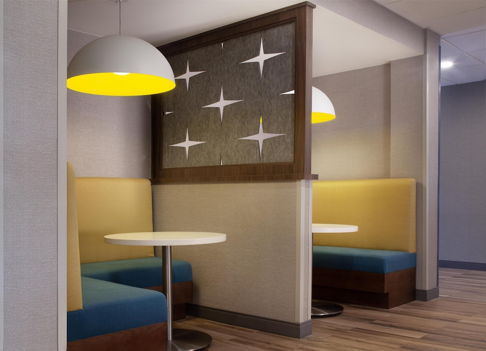 Hampton Inn by Hilton Evergreen - photo 34