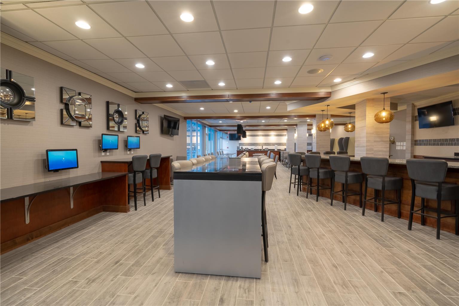 Cottonwood Airport & Expo Hotel Louisville - photo 27