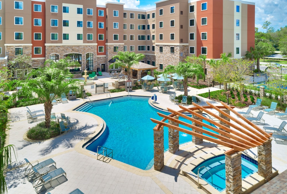 Holiday Inn Express & Suites Gainesville I 75 by IHG - photo 22