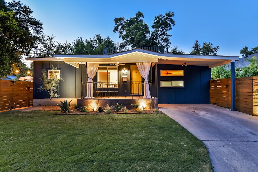 The Eastside Lodge Austin — 4-Star Luxury Hotel in Austin, United States