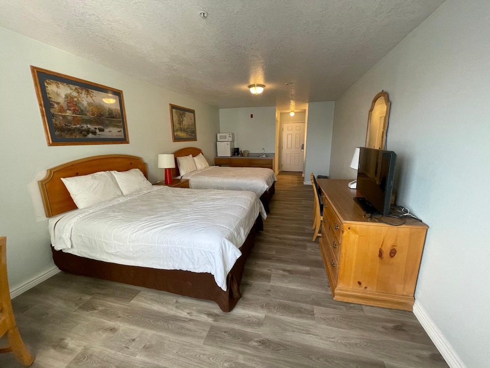 Quality Inn Carlin - photo 21