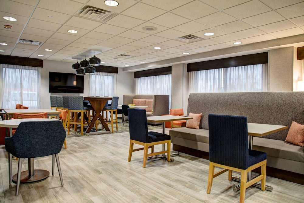 Hampton Inn Rochester South - photo 4