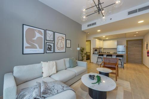 Bloom Heights 1 Br Jvc — 4-Star Luxury Hotel in Dubai, United Arab Emirates