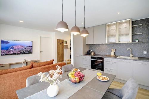 Apartment Olga Lapad — 4-Star Luxury Hotel in Dubrovnik, Croatia