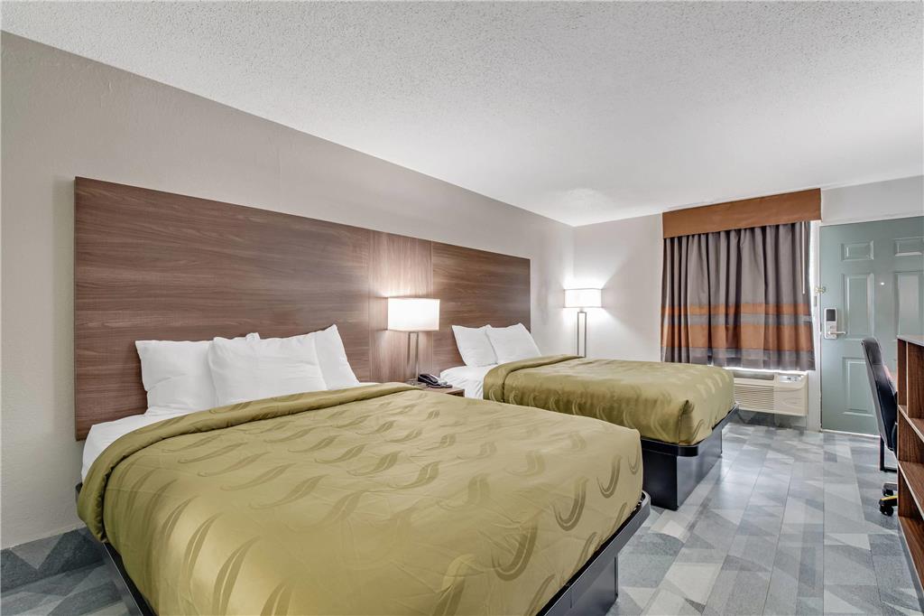 Quality Inn Dalton East - photo 17