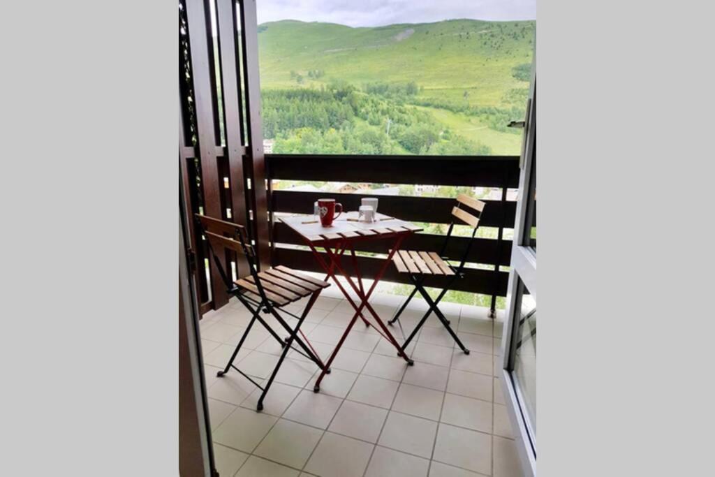 Boost Your Immo Les Deux Alpes 336 Arc En Ciel — hotel in Mont-De-Lans