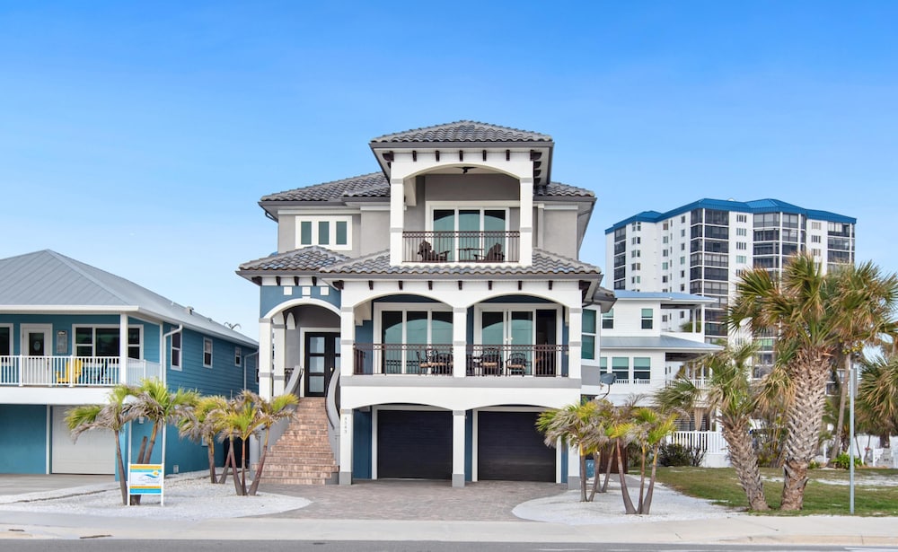 Island Grande by Sun Palace Vacations in Fort Myers Beach, United States