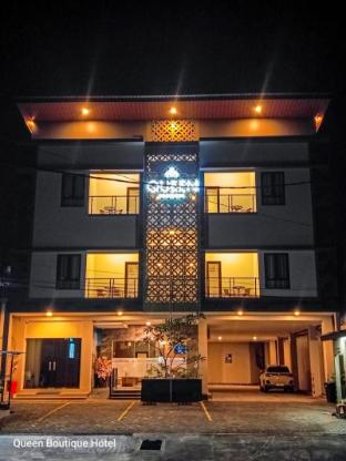 Queen Boutique Hotel Simpang Lima in Semarang, Indonesia