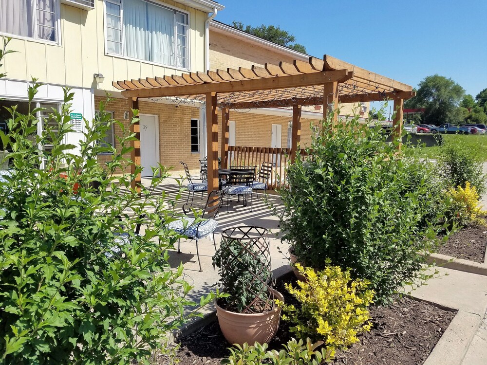 Travelier Motel - photo 44