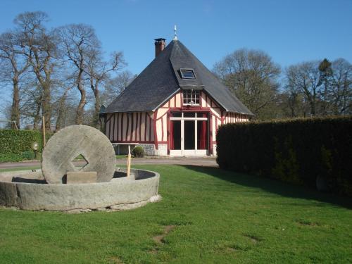 Le Manege De Royaumont — Saint Arnoult En Yvelines