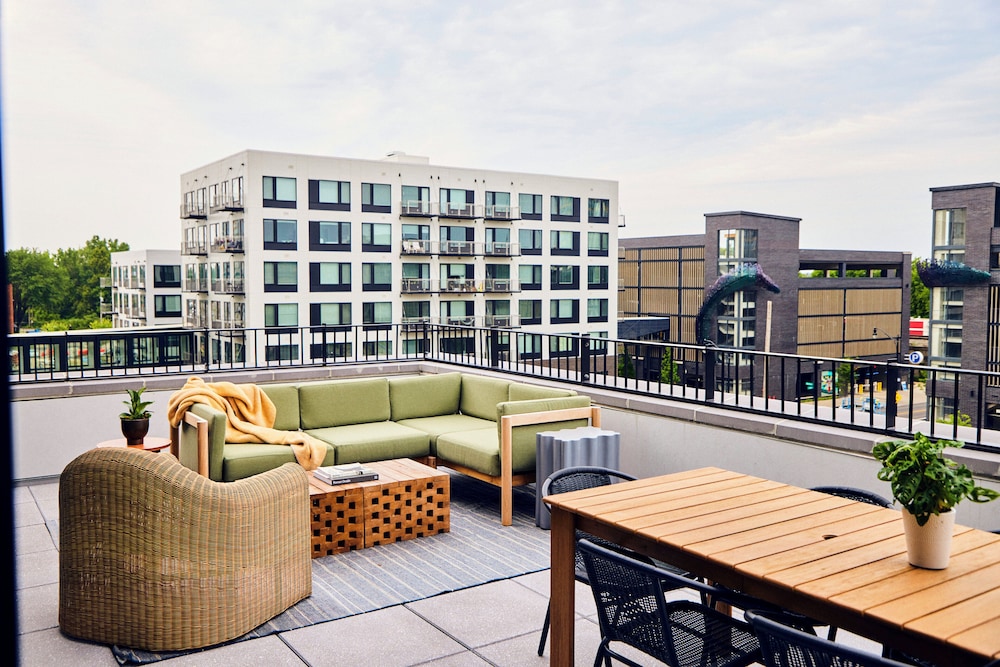 The Junto Hotel - photo 109