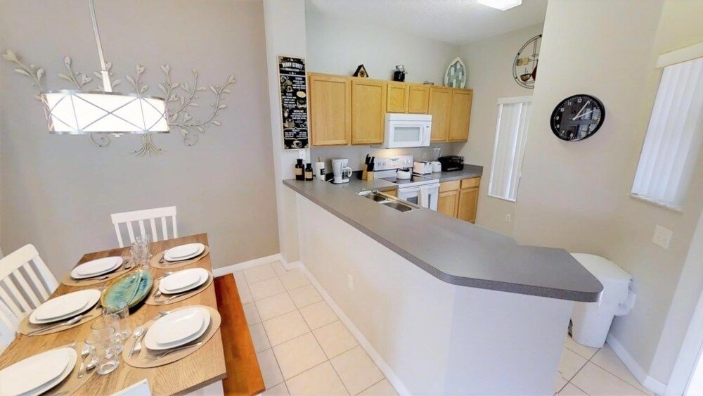 Aco238226 Emerald Island Resort 3 Bed 2.5 Baths Townhome - photo 31