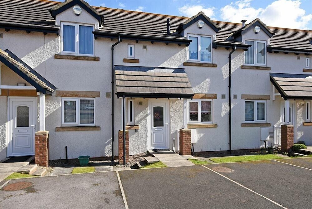 Ahoy in Seahouses, United Kingdom