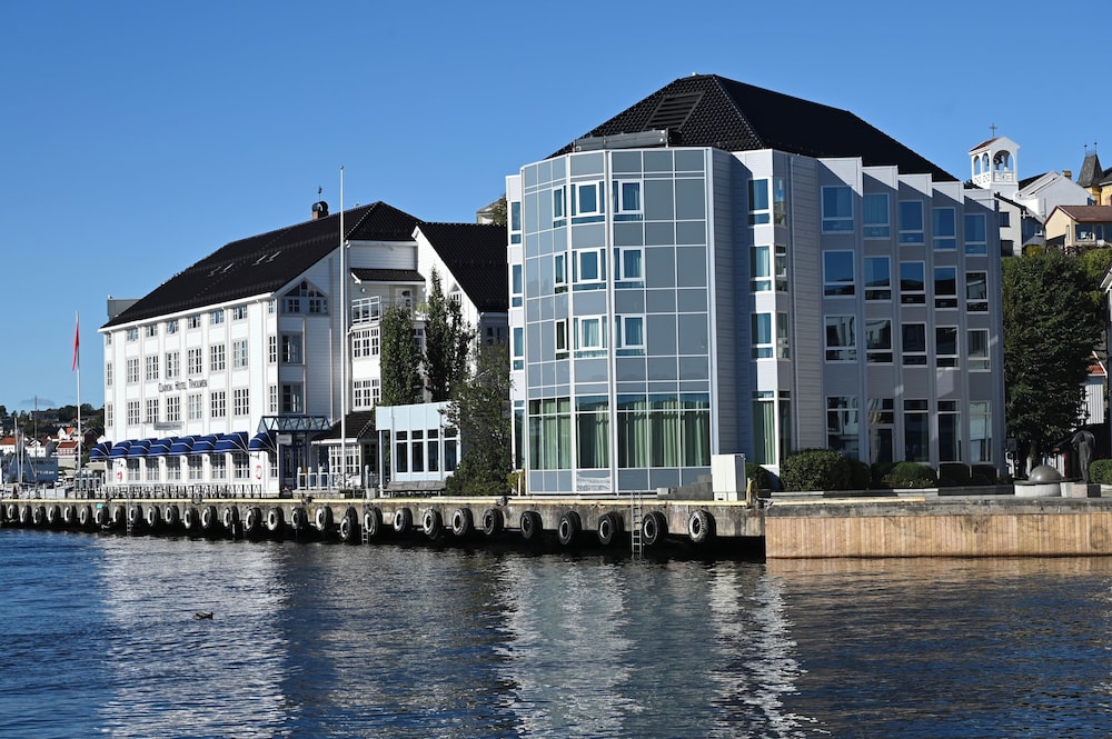 Clarion Hotel Tyholmen Arendal — 4-Star Luxury Hotel in Arendal, Norway