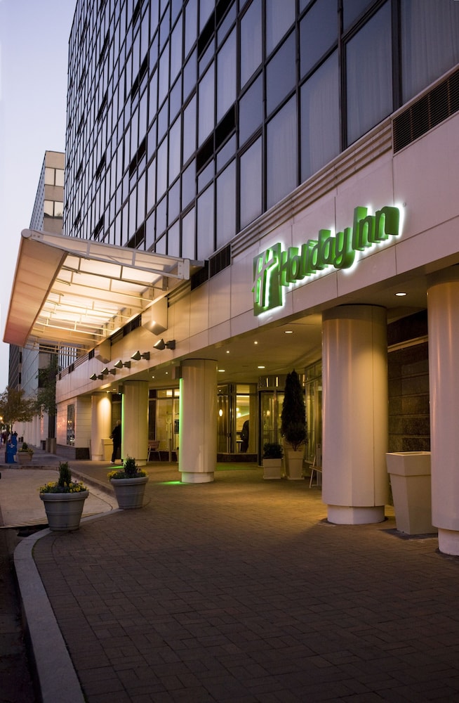Holiday Inn Washington Capitol Natl Mall by IHG - photo 92
