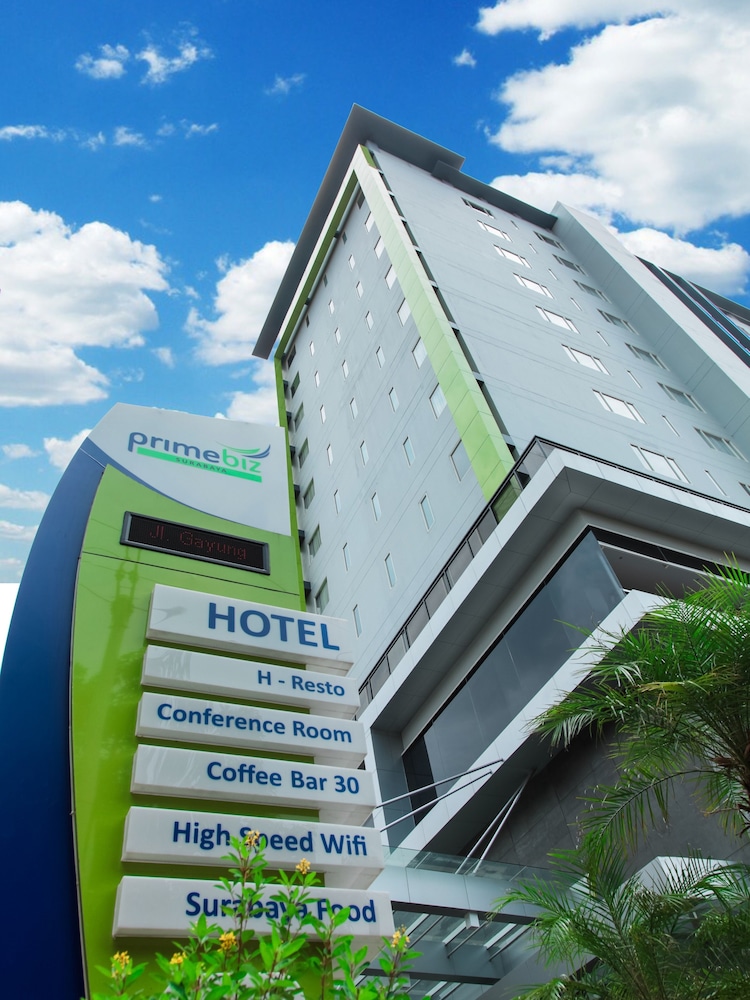 PrimeBiz Hotel Surabaya - carbon neutral hotel in Surabaya