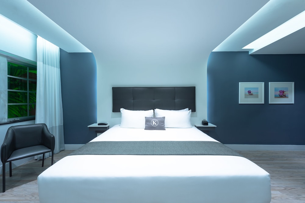 The Kent Hotel - photo 11