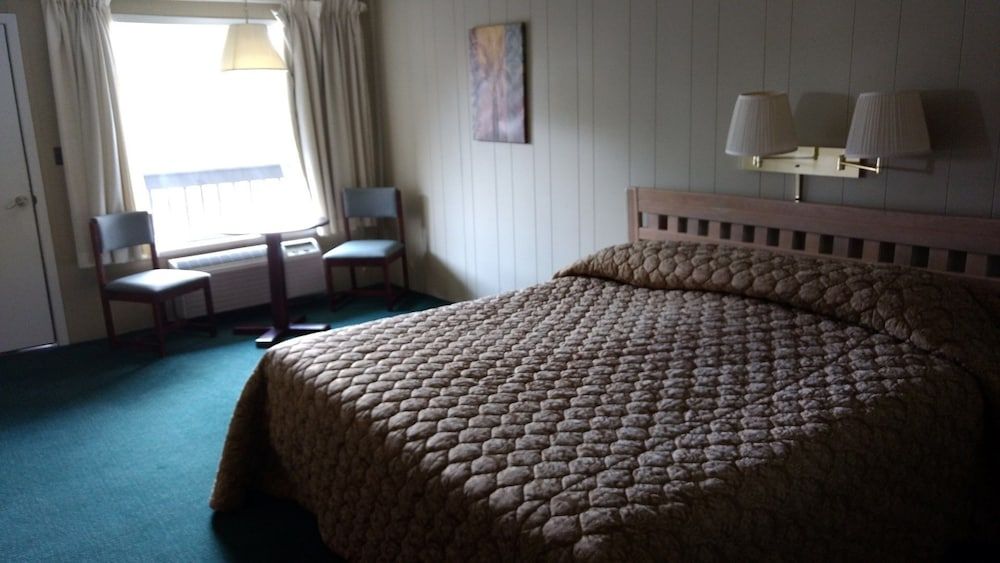 Table Rock Resorts At The Rocks Resort - photo 27