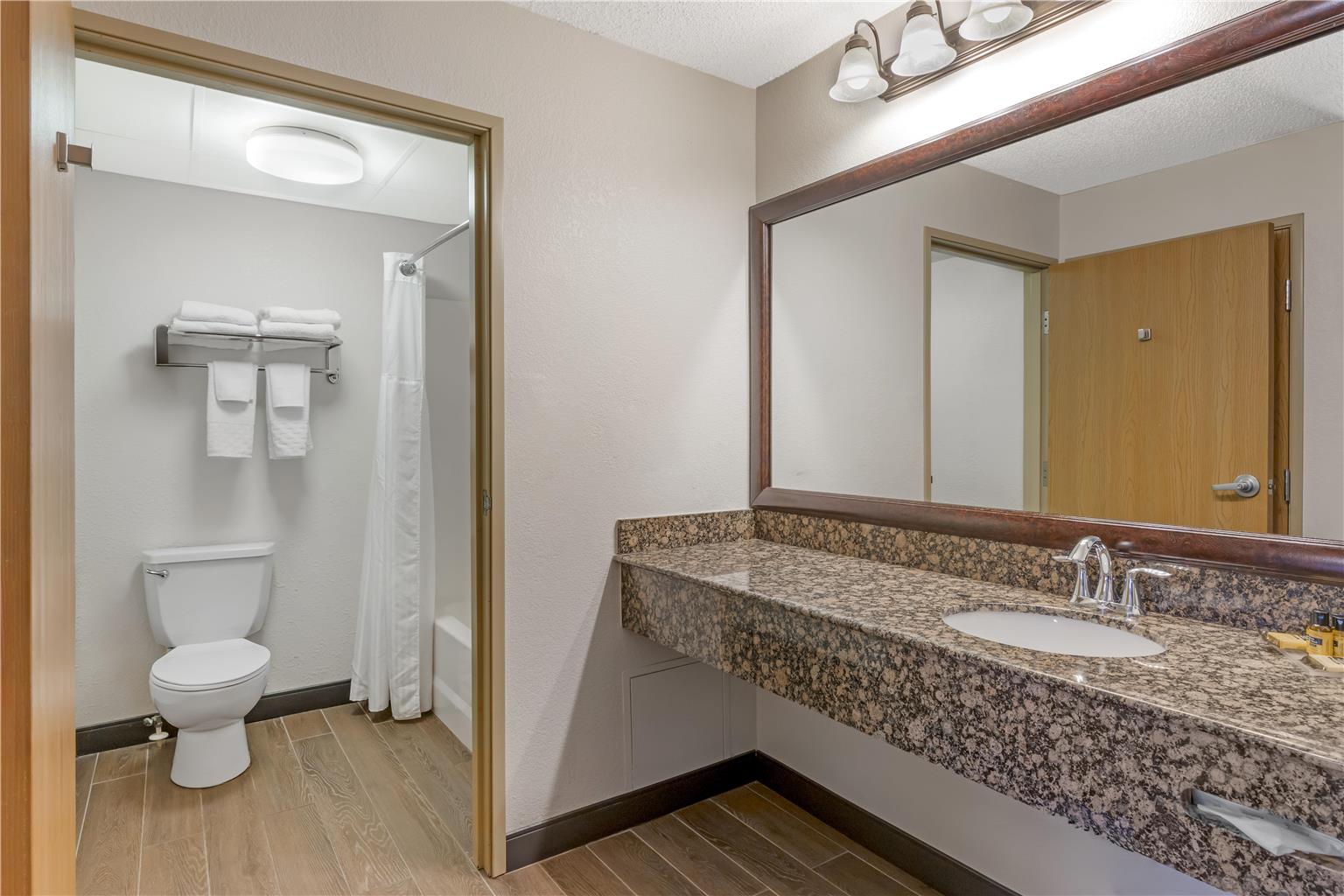 Best Western Plus McCall Lodge & Suites - photo 52