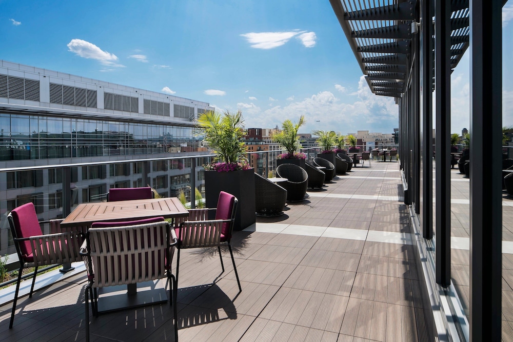 Residence Inn by Marriott Washington Downtown Convention Center - photo 48