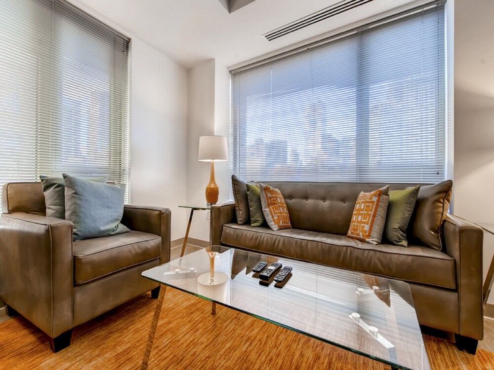 Global Luxury Suites at the Commonwealth - photo 23