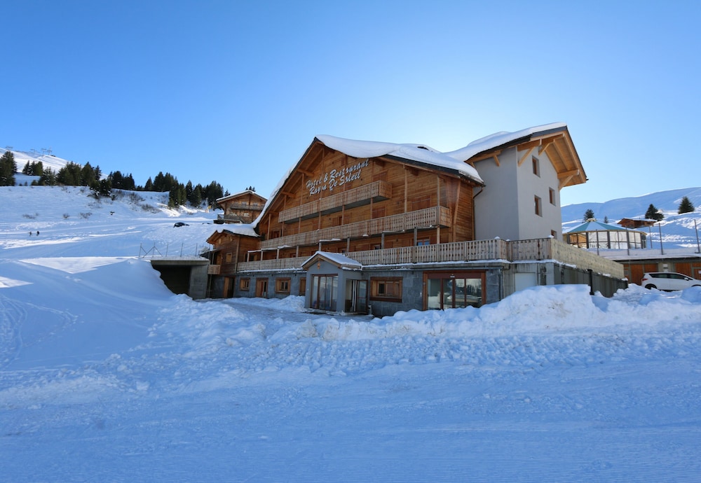 Hotel Montriond in Vals Platz, Switzerland