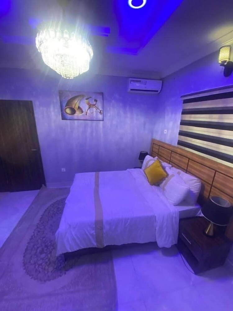 The Moonshine Residence — Nnewi — photo 3