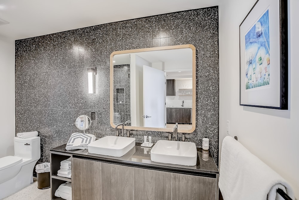 Austin Condo Hotel - photo 788
