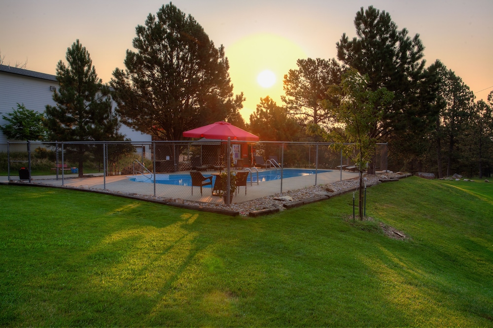 Bavarian Inn Black Hills - photo 100