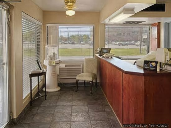Travelodge Lafayette - photo 10
