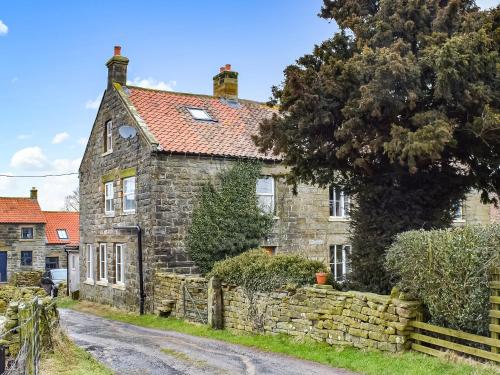 Gable End Cottage — 4-Star Luxury Hotel in Whitby, United Kingdom