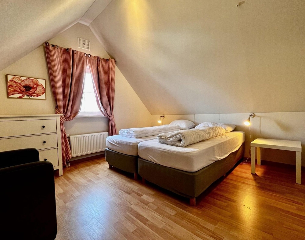 Holiday home in Sint Maartenszee for 6 — Schagen — photo 4