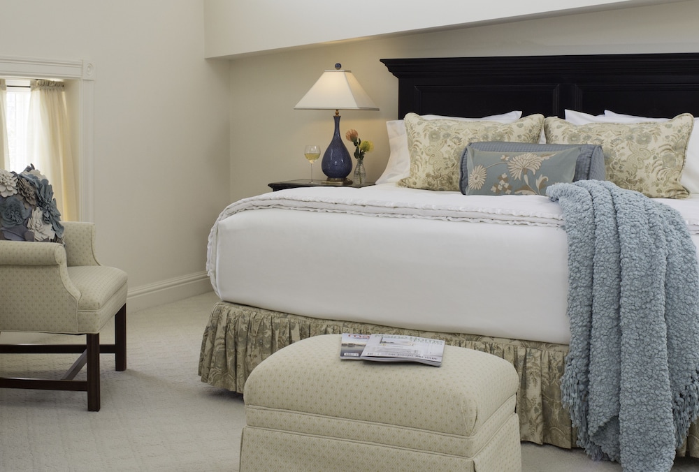 Belfast Bay Inn in Belfast, United States