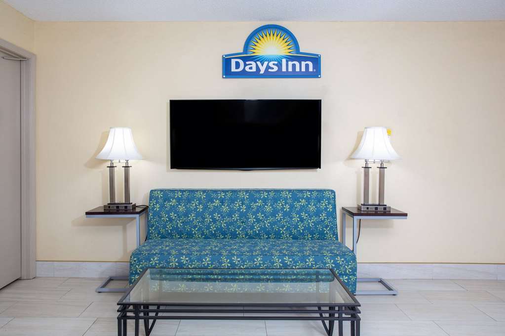 Days Inn by Wyndham Chipley - photo 7