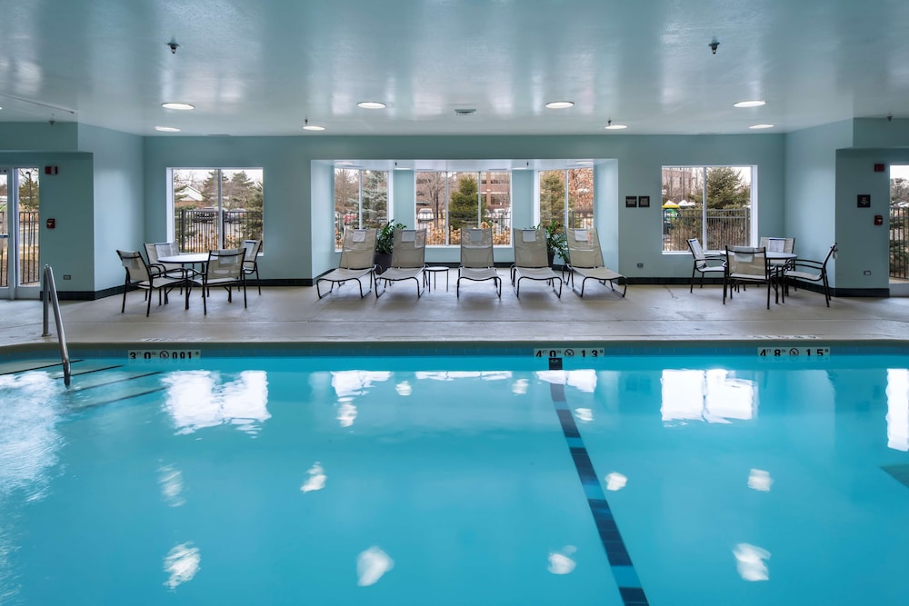 Hampton Inn & Suites Chicago Lincolnshire - photo 46
