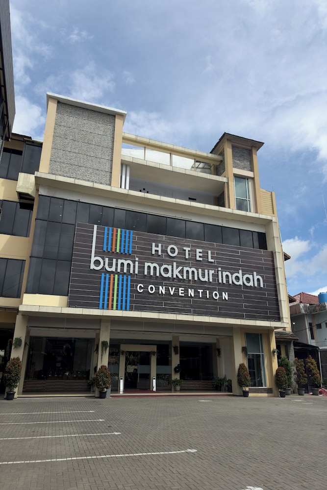 Hotel Bumi Makmur Indah in Lembang, Indonesia