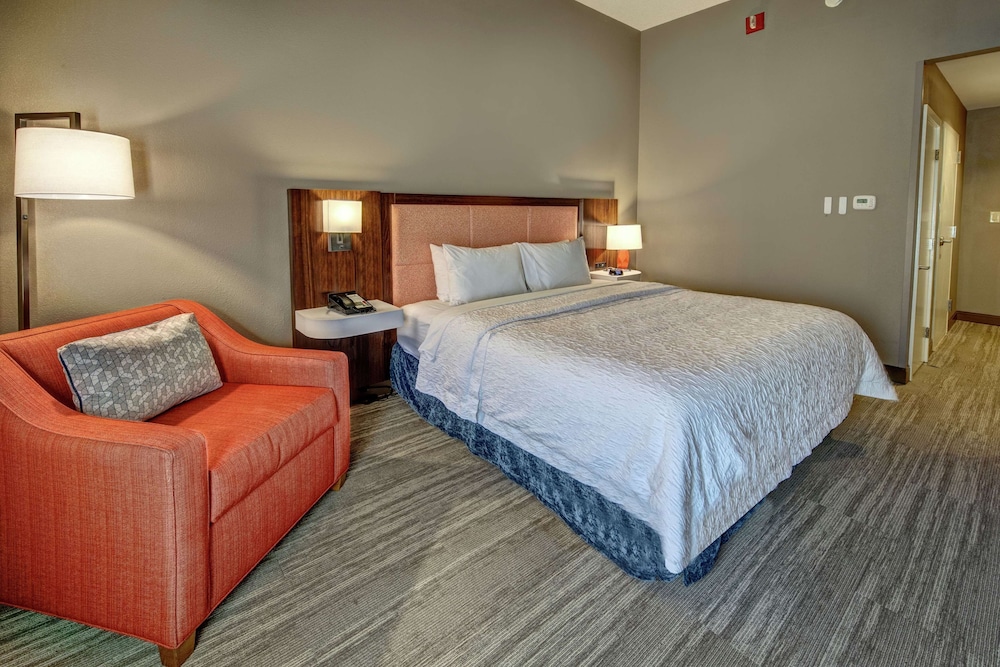 Hampton Inn Elizabeth City - photo 9