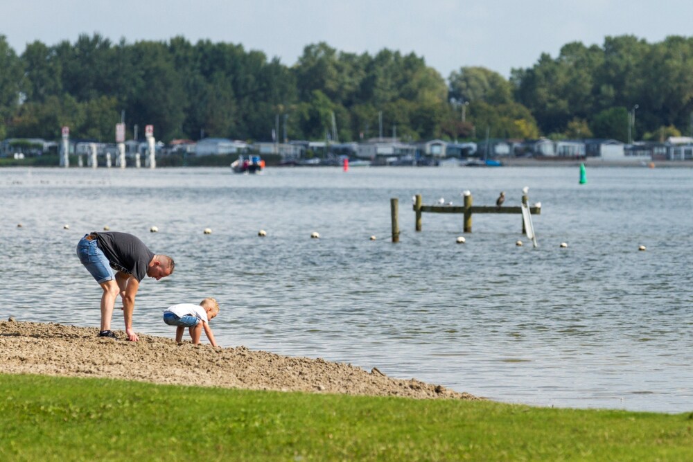 Rivièra Beach — hotel in Biddinghuizen