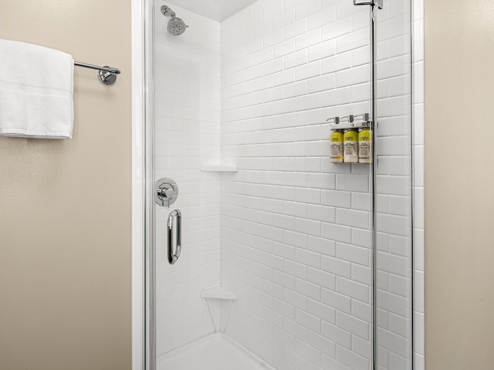 Staybridge Suites Seattle South Lake Union by IHG - photo 33