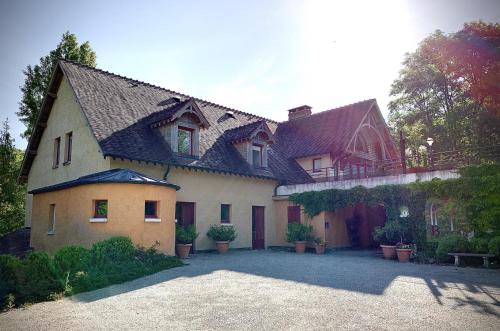 La halte saint bernard in Bar-Sur-Seine, France