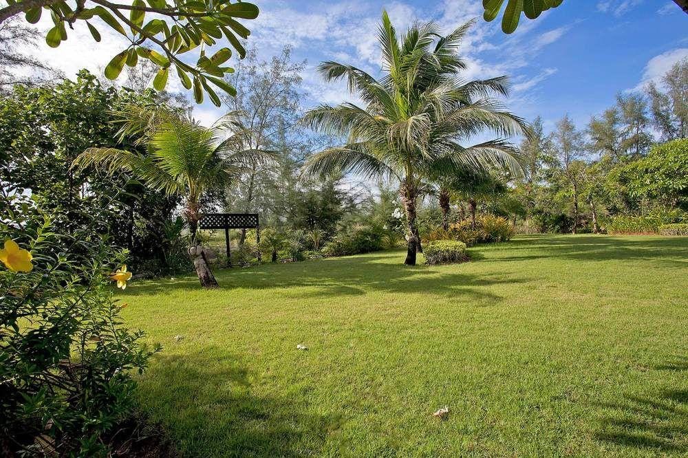 Charming Chom Tawan Villa 3 bdr — 4-Star Luxury Hotel in Thalang, Thailand
