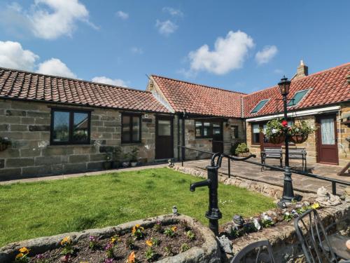 Beaconsfield Cottage — 4-Star Luxury Hotel in Scarborough, United Kingdom