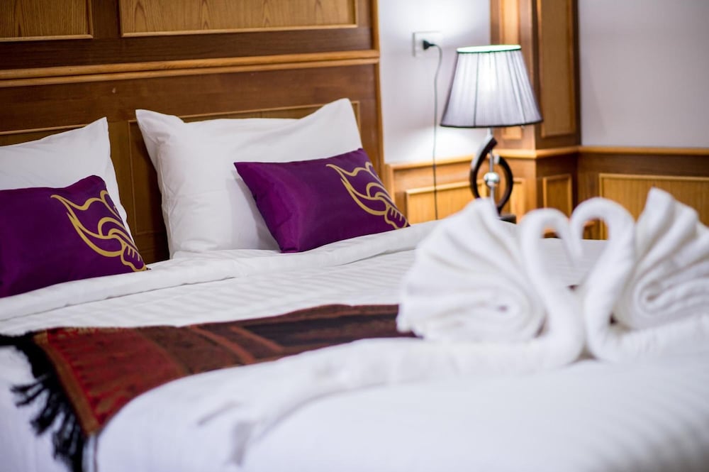 Thatphanom View Hotel - carbon neutral hotel in That Phanom