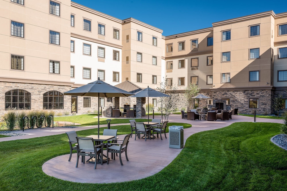 Staybridge Suites Eau Claire Altoona by IHG - photo 41