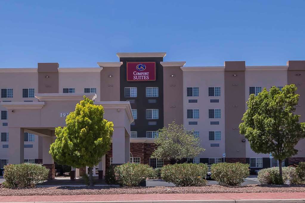 Comfort Suites El Paso Airport - photo 2