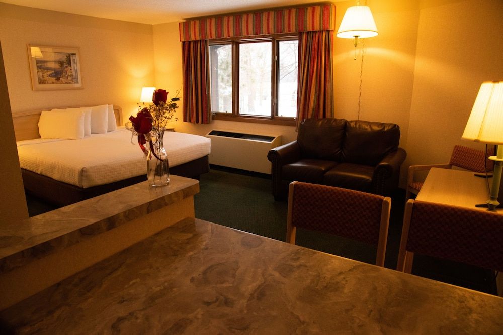 Paradise Shores Hotel pet-friendly hotel Cornell