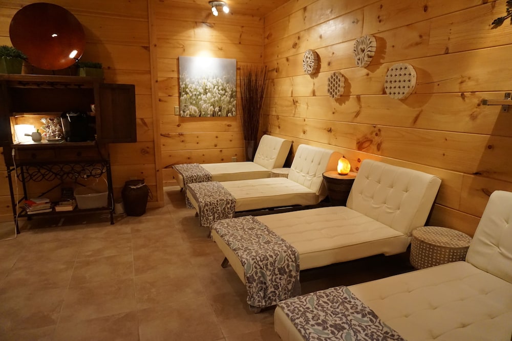 Paradise Hills Winery Resort & Spa - photo 292